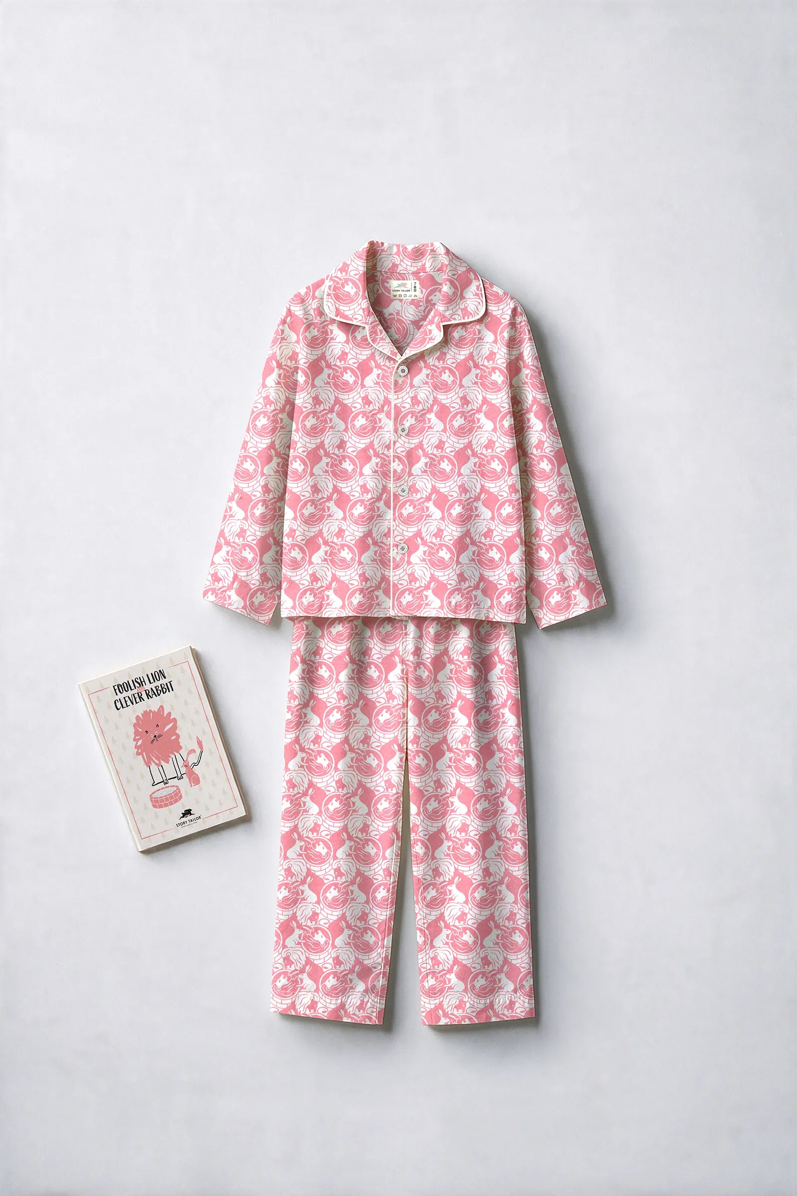 The Foolish Lion & Clever Rabbit - Sleepwear