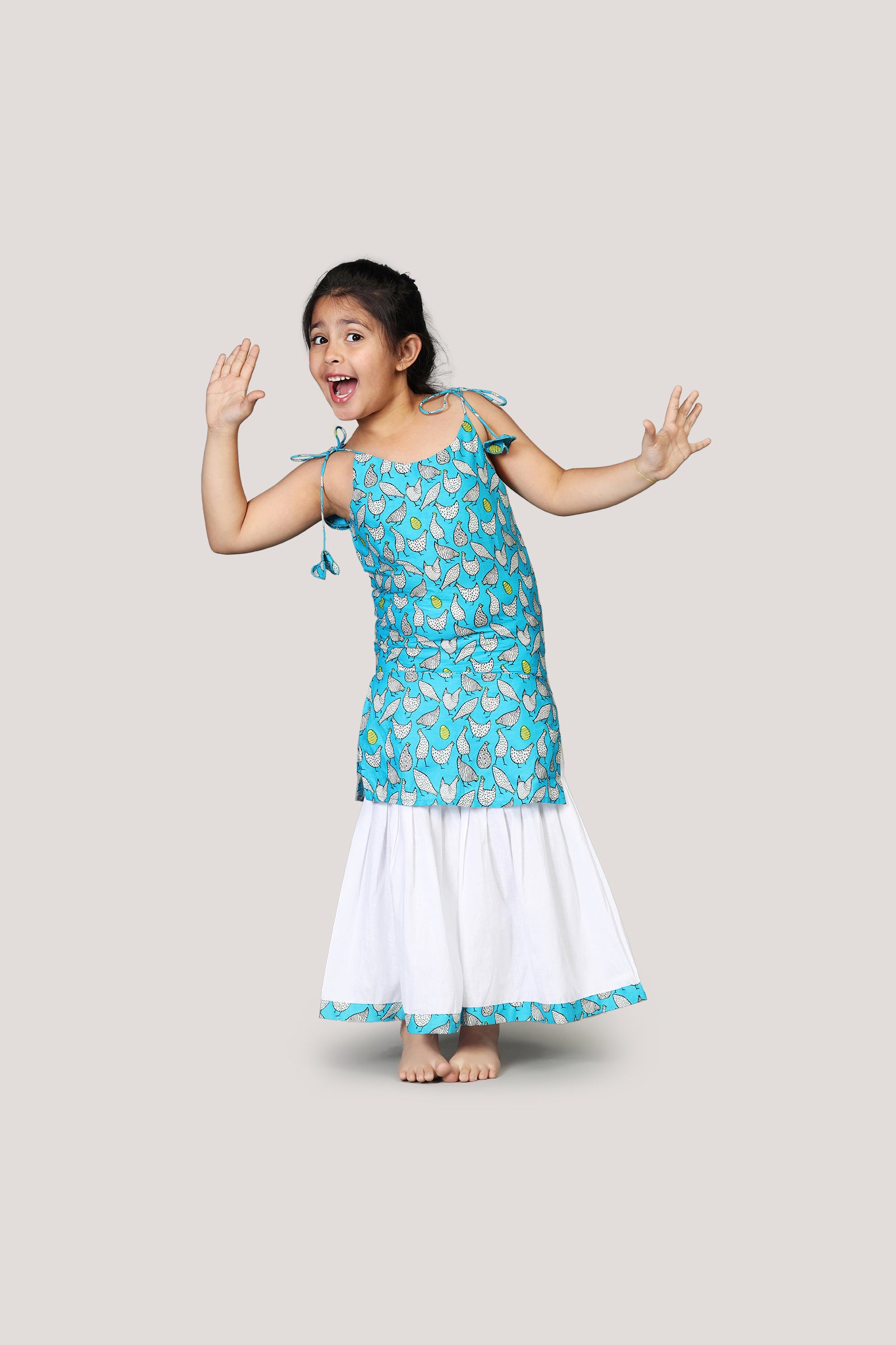 Hen That Laid The Golden Eggs- Kurta & Sharara Set