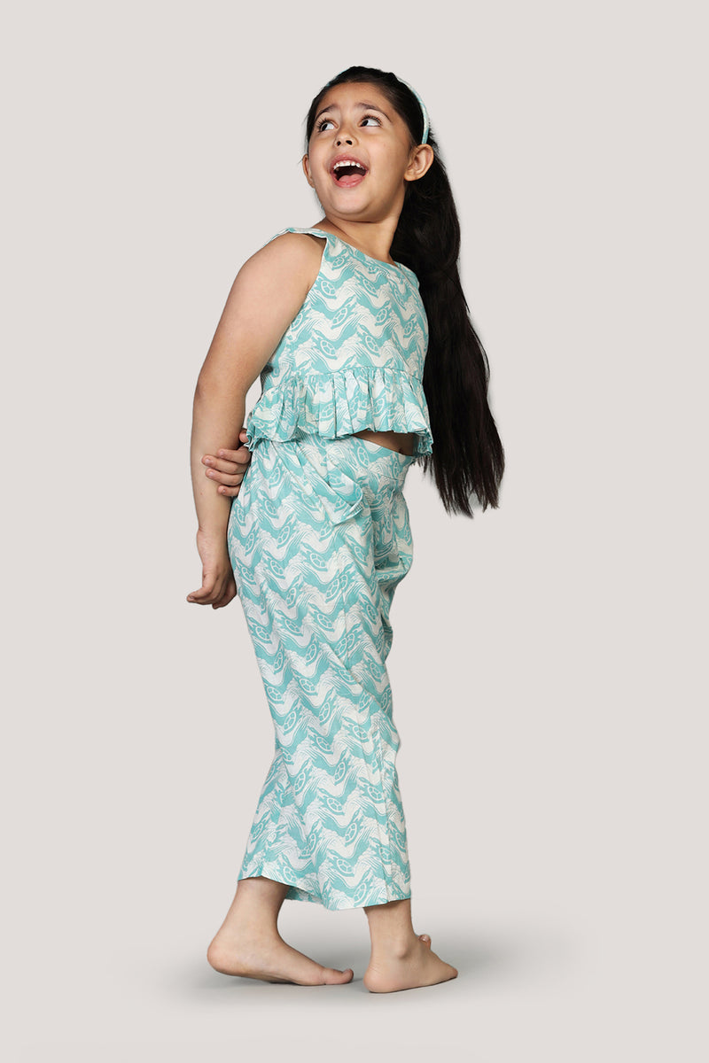 The Talkative Turtle Print - Crop Top Set