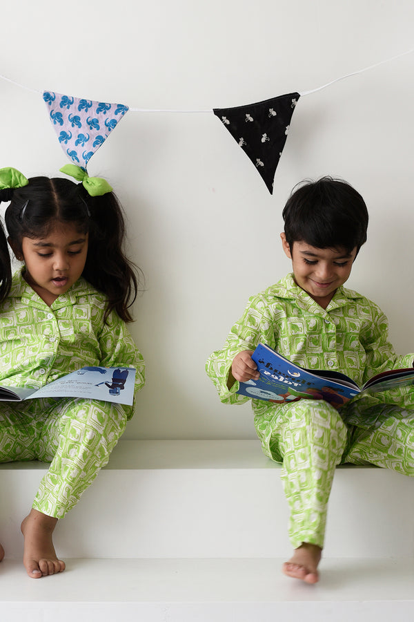 The Monkey & The Crocodile - Sleepwear, Green