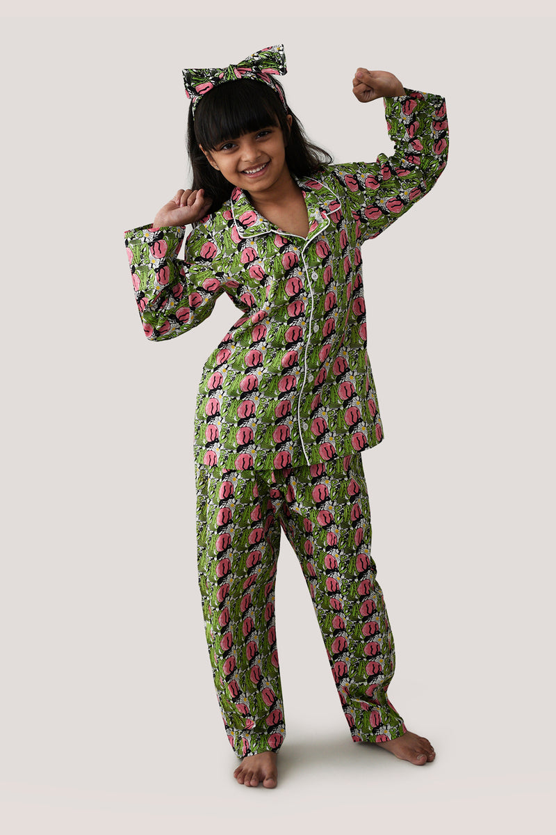 The Ant & the Grasshopper - Sleepwear