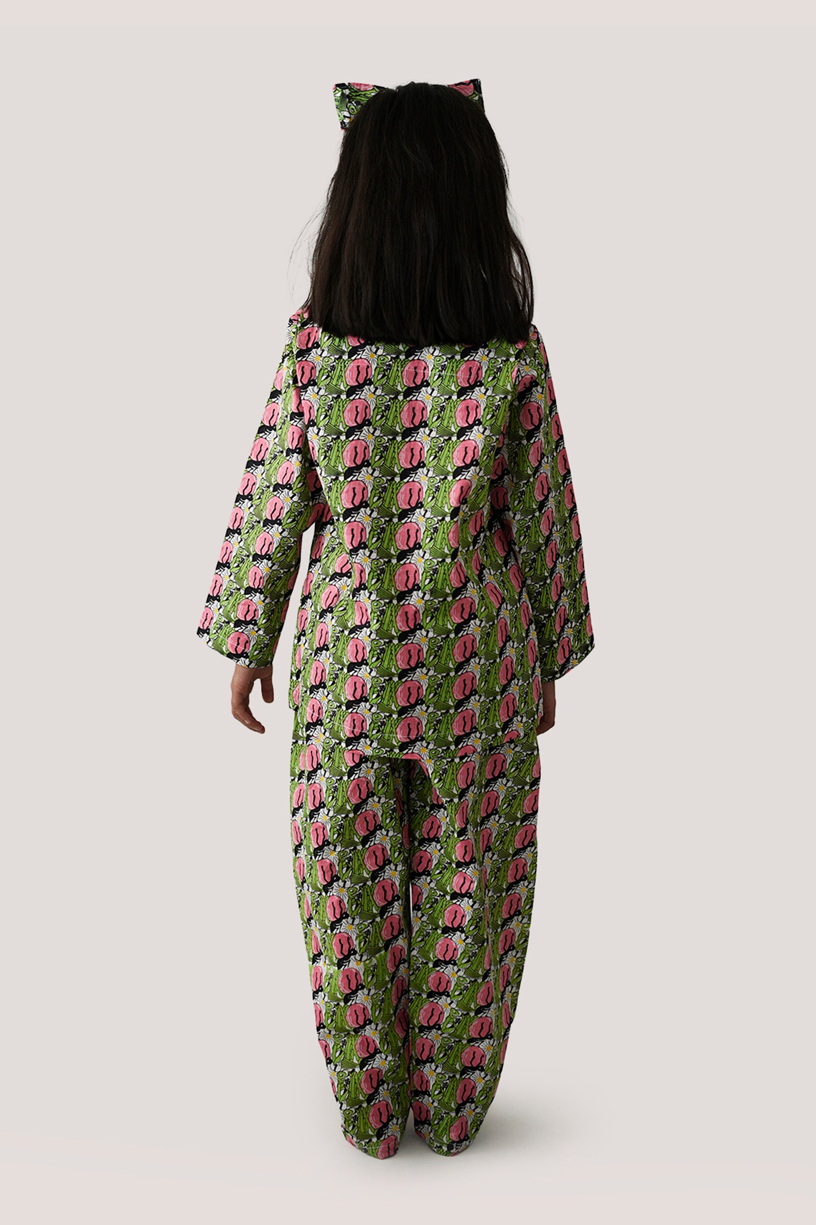 The Ant & the Grasshopper - Sleepwear