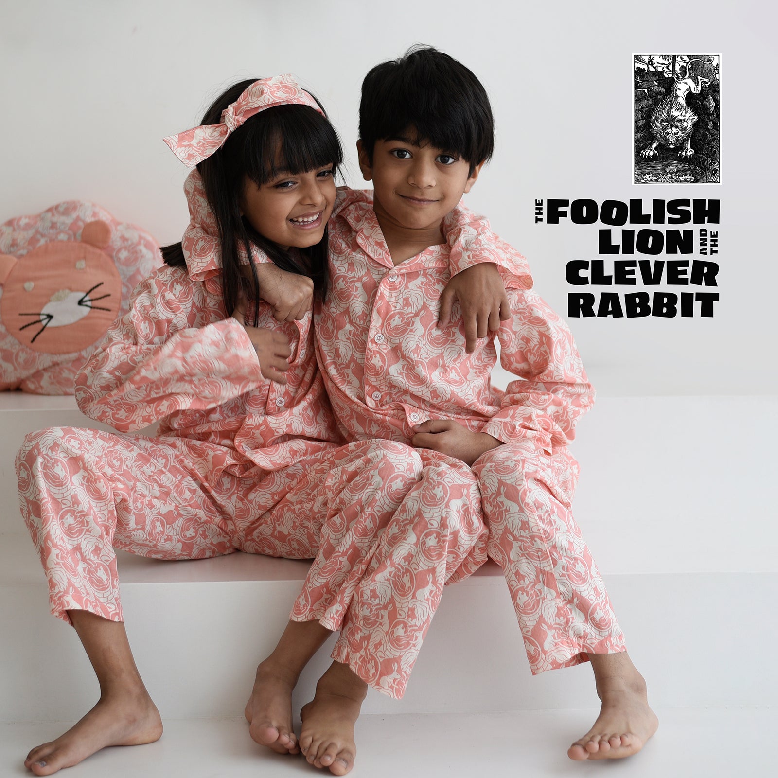 Cotton Boys Sleepwear with The Foolish Lion & Clever Rabbit Story Print