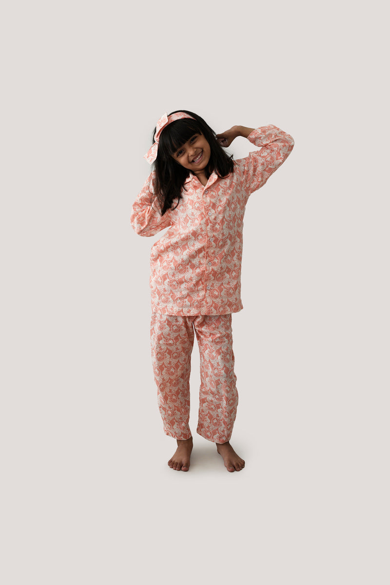 The Foolish Lion & Clever Rabbit - Sleepwear