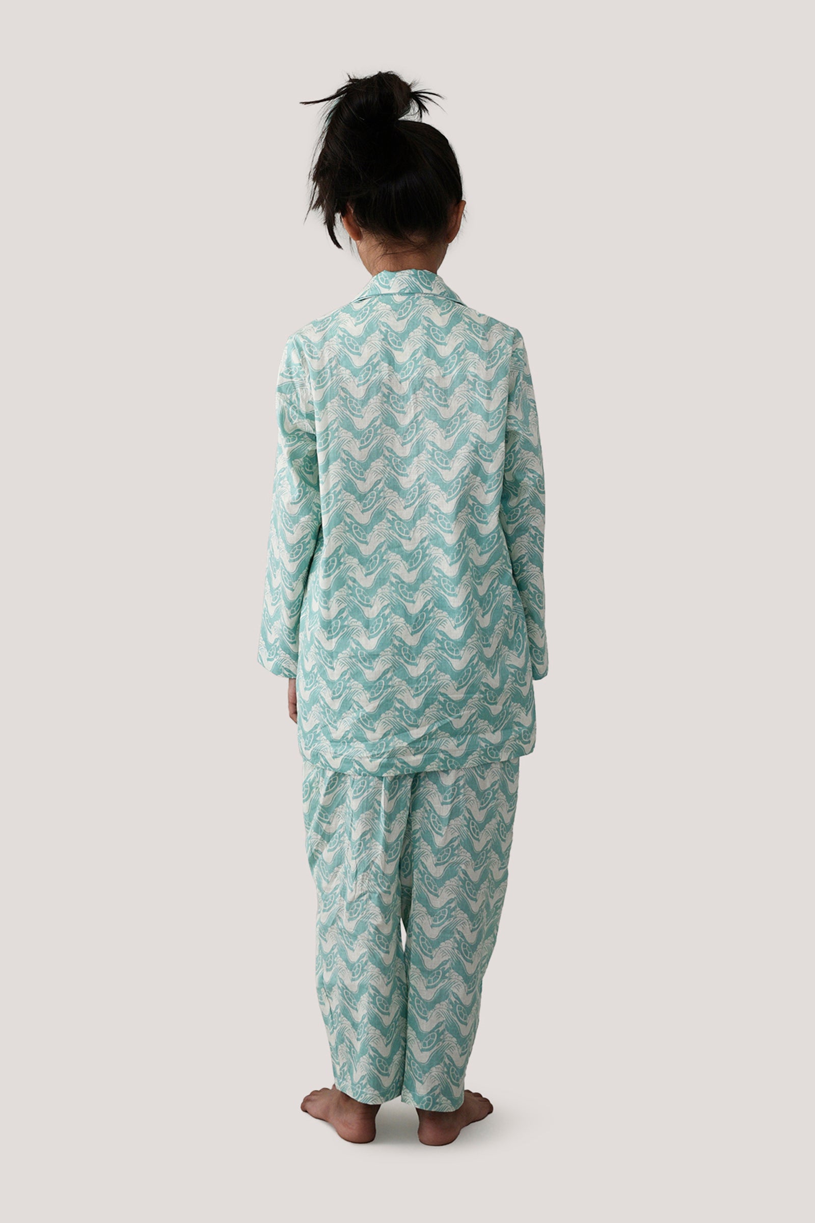 The Talkative Turtle - Sleepwear