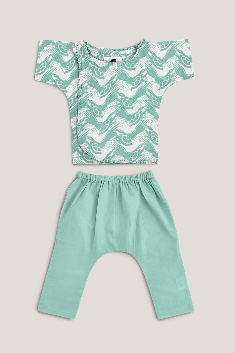 The Talkative Turtle, Jhabla Set