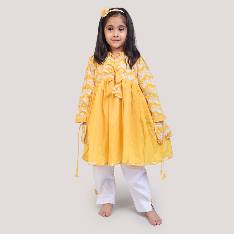 Two Silly Goats - Round Neck Kurta with White Pants