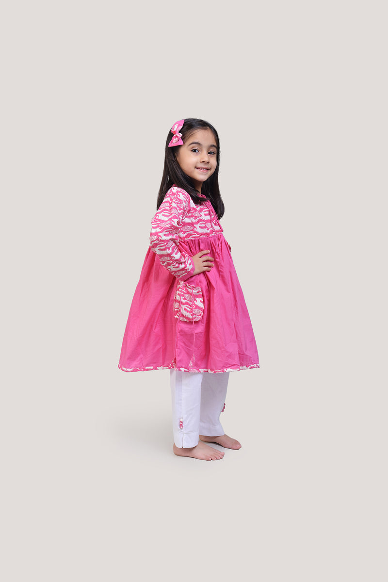 The Hare & The Tortoise - Round Neck Kurta with White Pants
