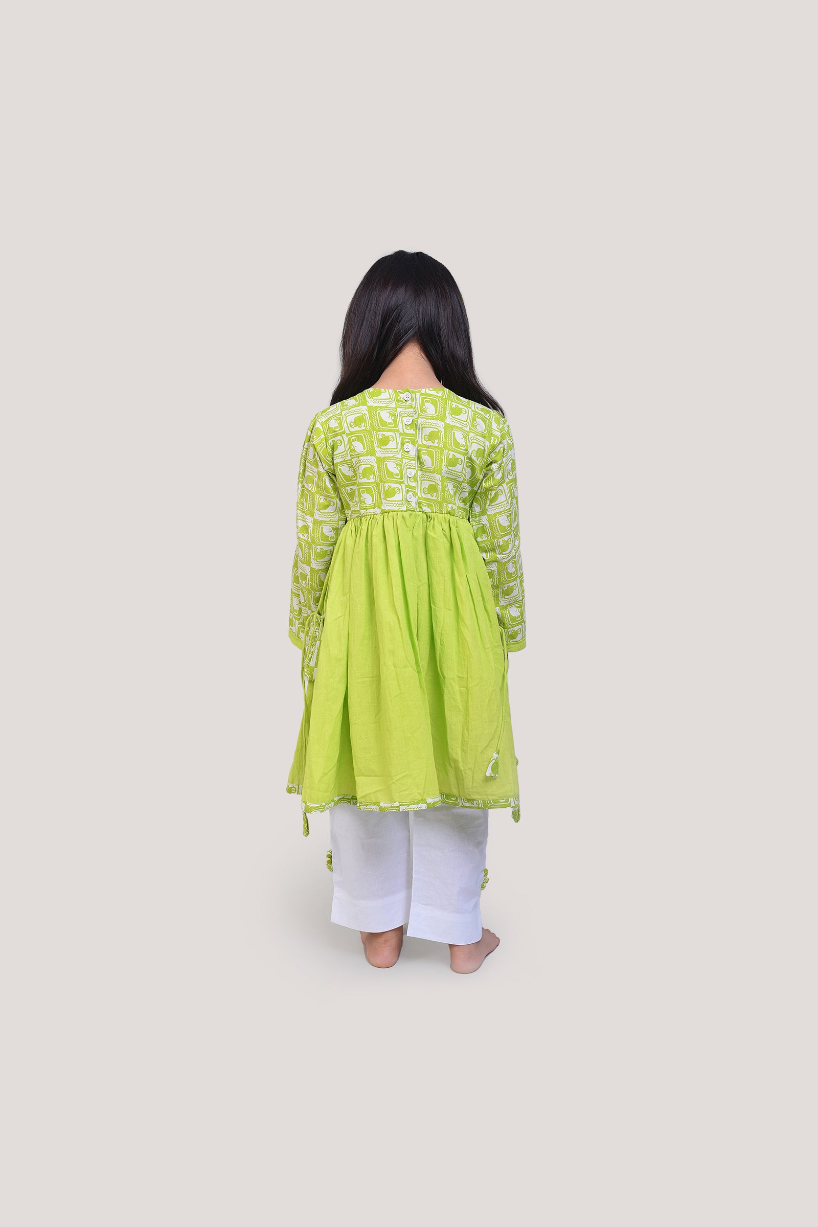 The Monkey & The Crocodile - Round Neck Kurta with White Pants