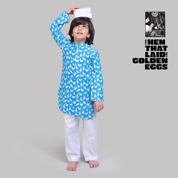 Collar Full Sleeved Cotton Kurta & Pajama Set For Boys With Hen That Laid The Golden Eggs Print
