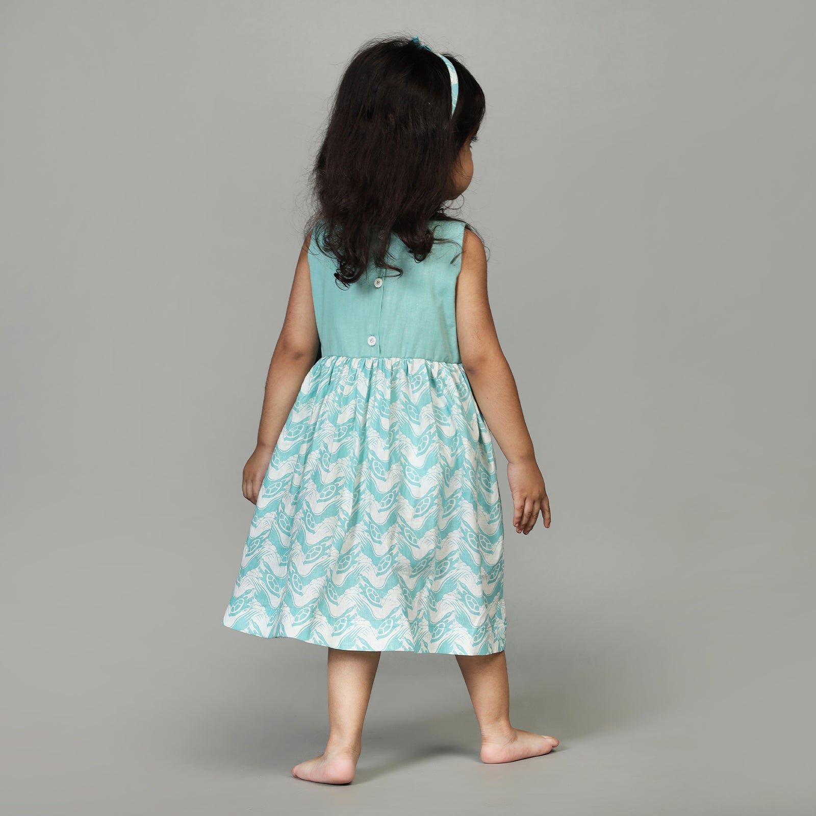 Cotton Overlapping York Frock with Bow For Girls with The Talkative Turtle Print
