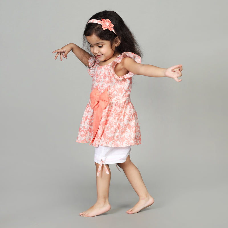 Cotton Flared Top with Balloon Shorts For Girls with The Foolish Lion & The Clever Rabbit Print